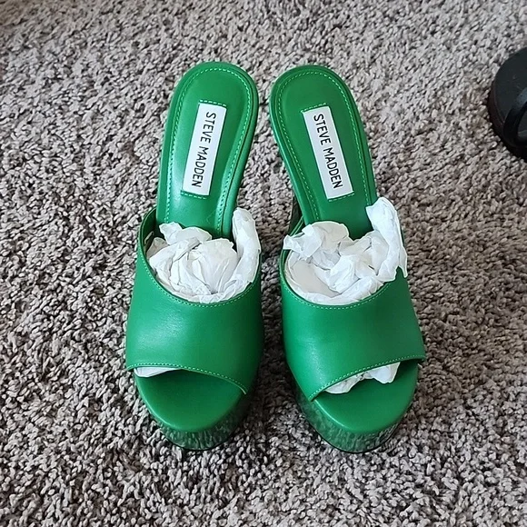 Steve Madden Bristal slip on green platform shoes-6 - Picture 2 of 11